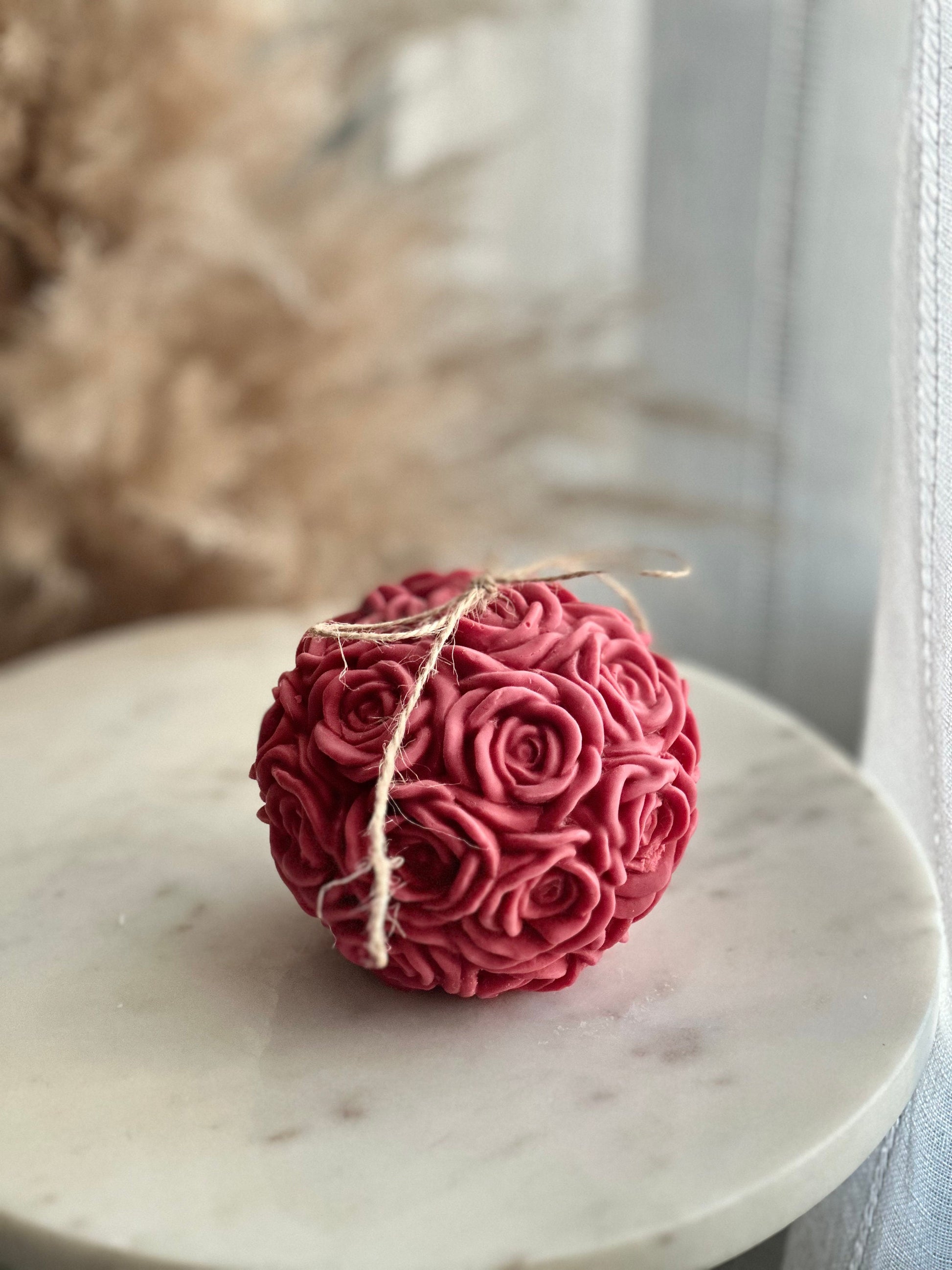 Rose Ball candle Large, Soy Wax Candle, flowers Candle, Aesthetic Decor, Wedding Decor, Birthday Gift, Mother's day gift, Handmade gift