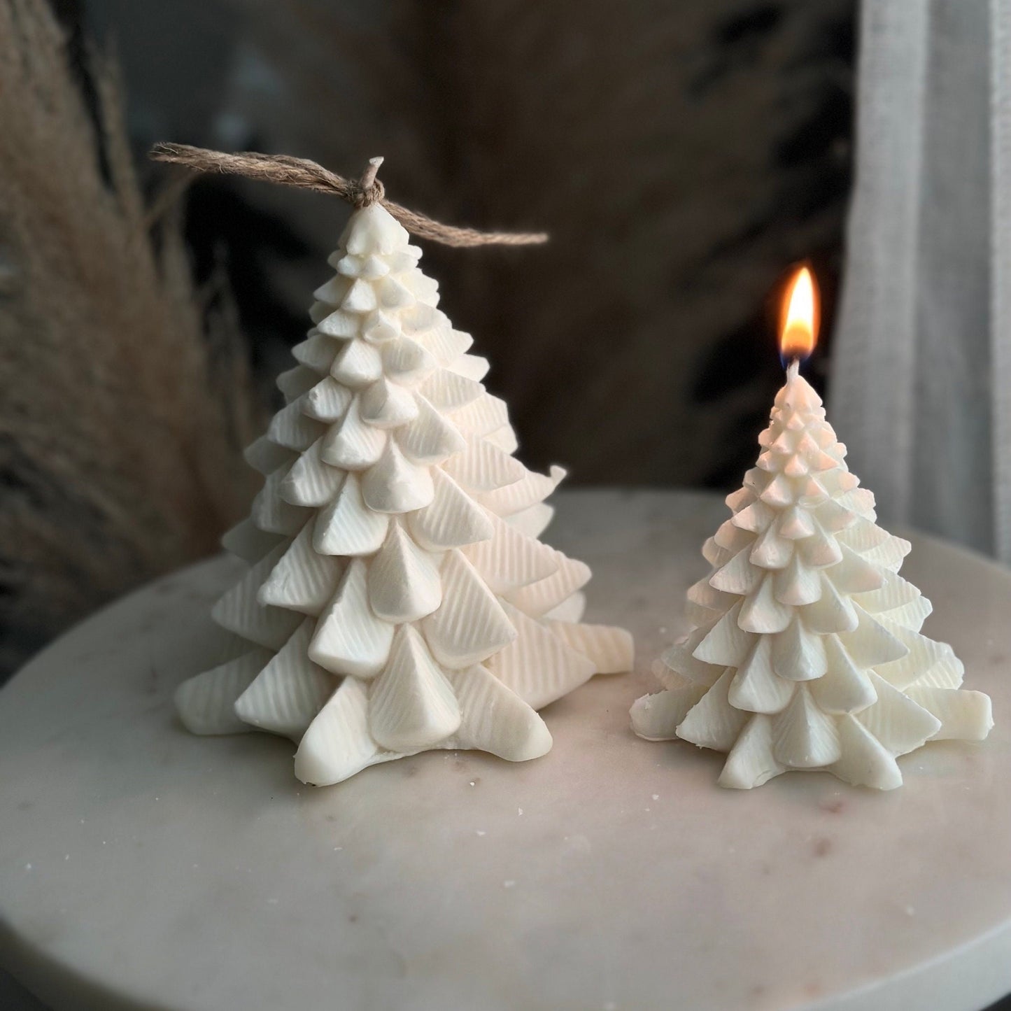 Large and small Christmas tree candles, set of 2, soy wax candles, Custom color, Christmas decor, Pine tree candle, fir tree, Gift favors