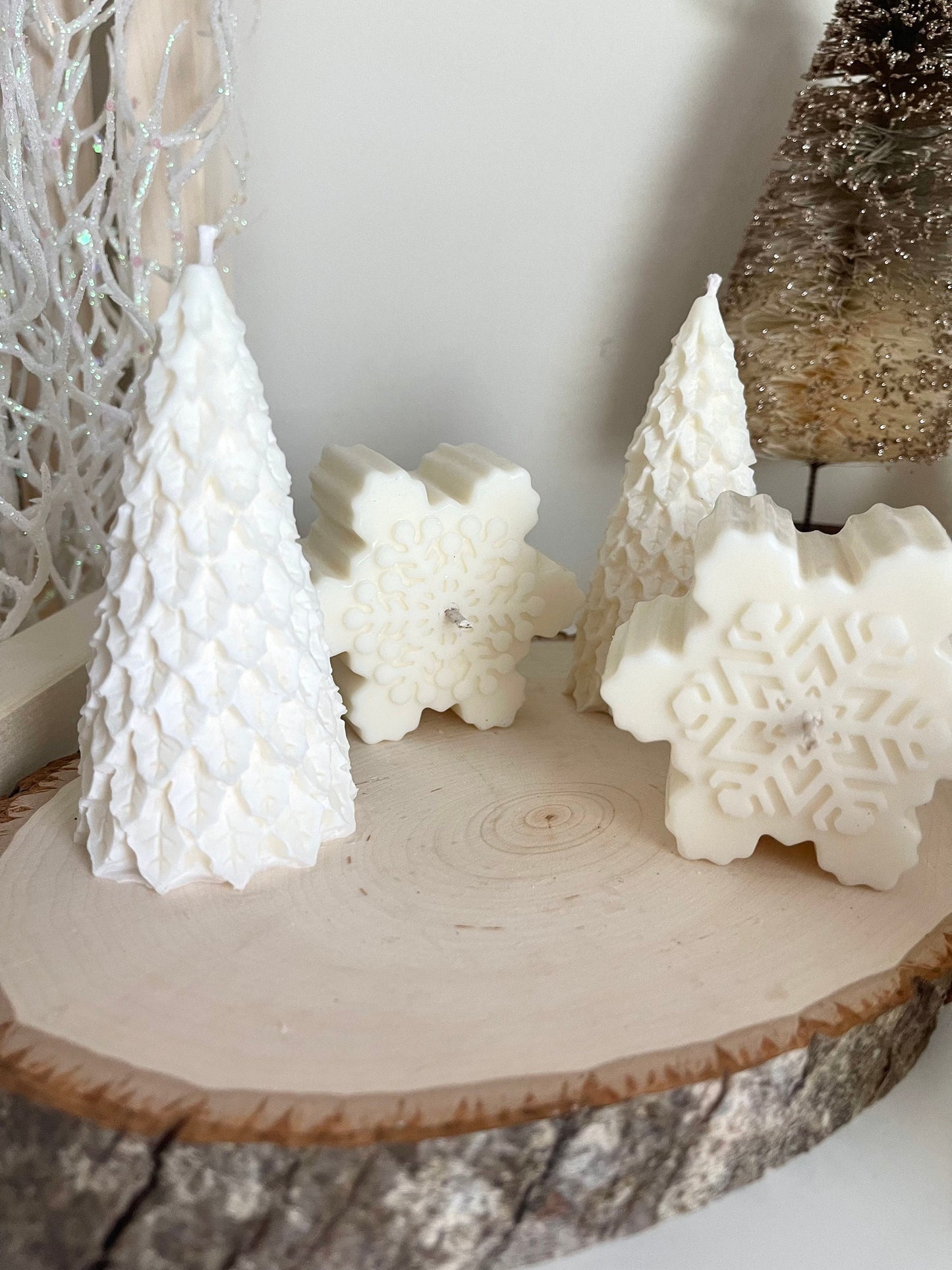 Snowflakes shaped candles, Set of 4,  Bundle 4 PCS, 2 Christmas tree and 2 Snowflakes candles, Christmas decor, Christmas gift