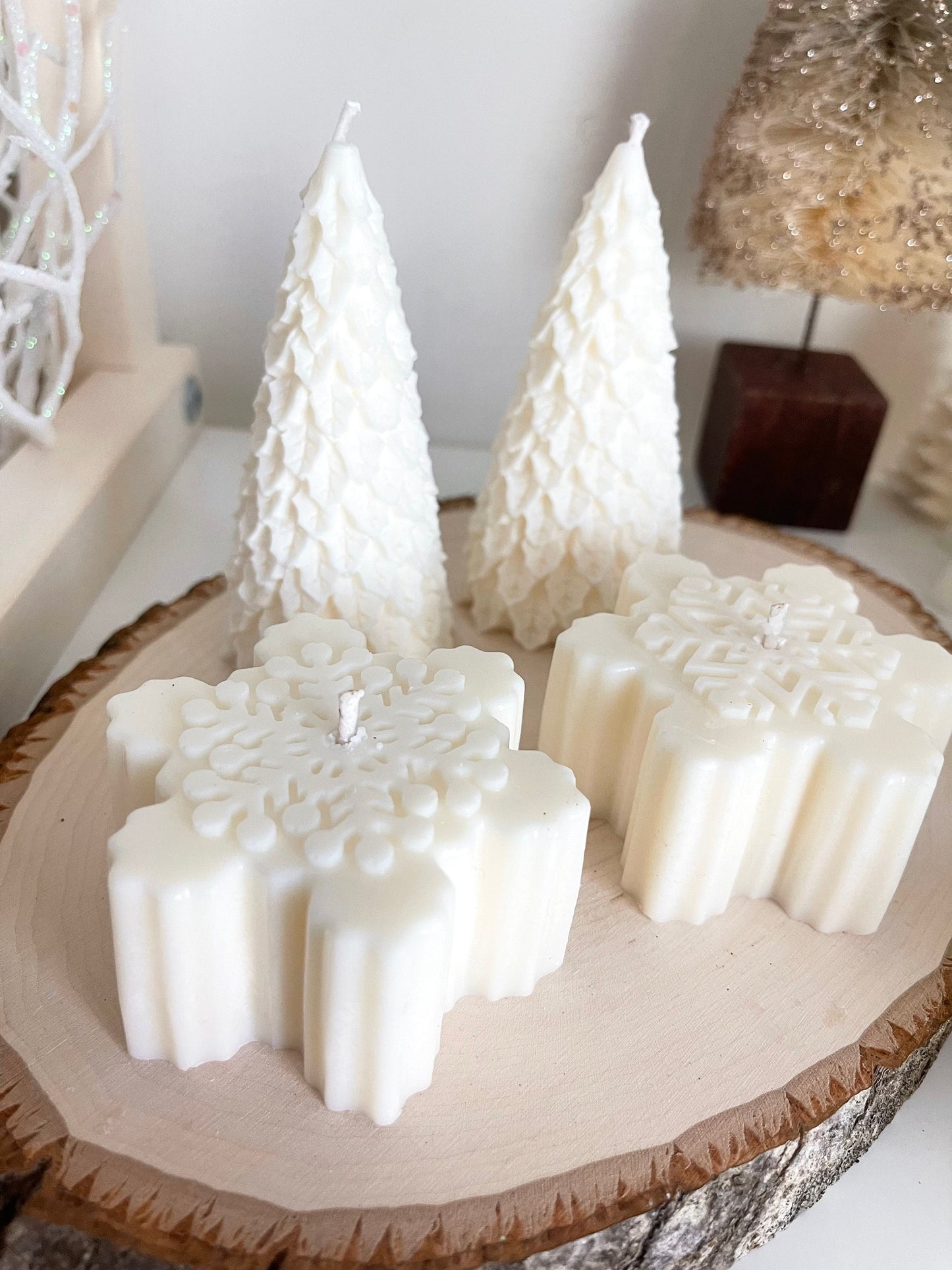 Snowflakes shaped candles, Set of 4,  Bundle 4 PCS, 2 Christmas tree and 2 Snowflakes candles, Christmas decor, Christmas gift