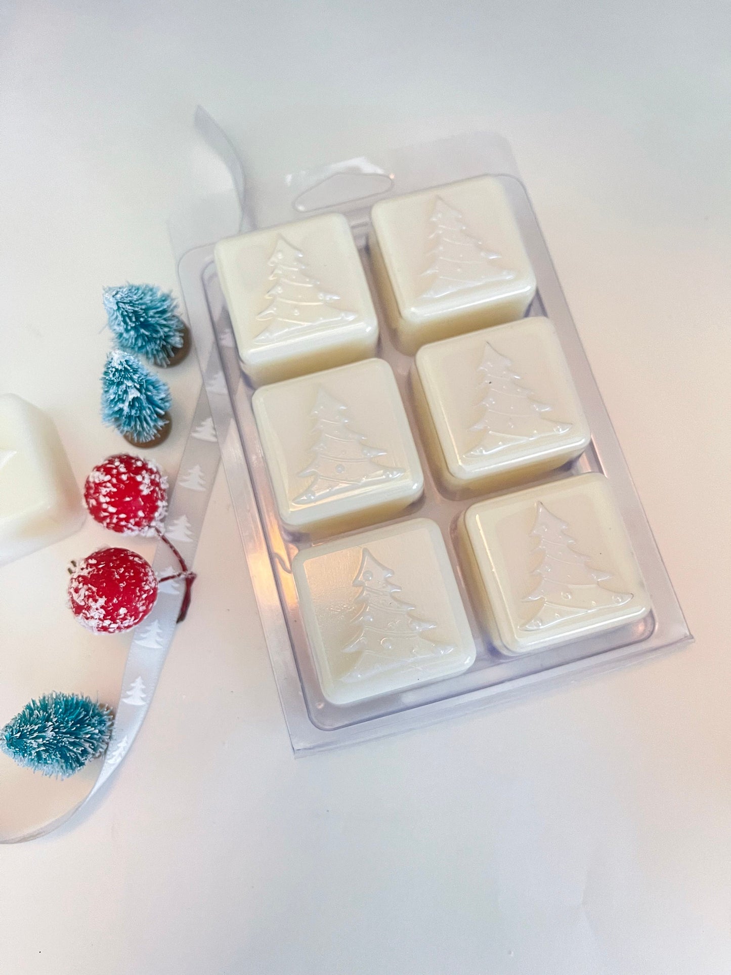 Wax melts, hand-poured wax melts, Christmas gift, aroma candles, aromatherapy, Christmas  wax tarts, soy wax melts, Gift shop, Winter scents