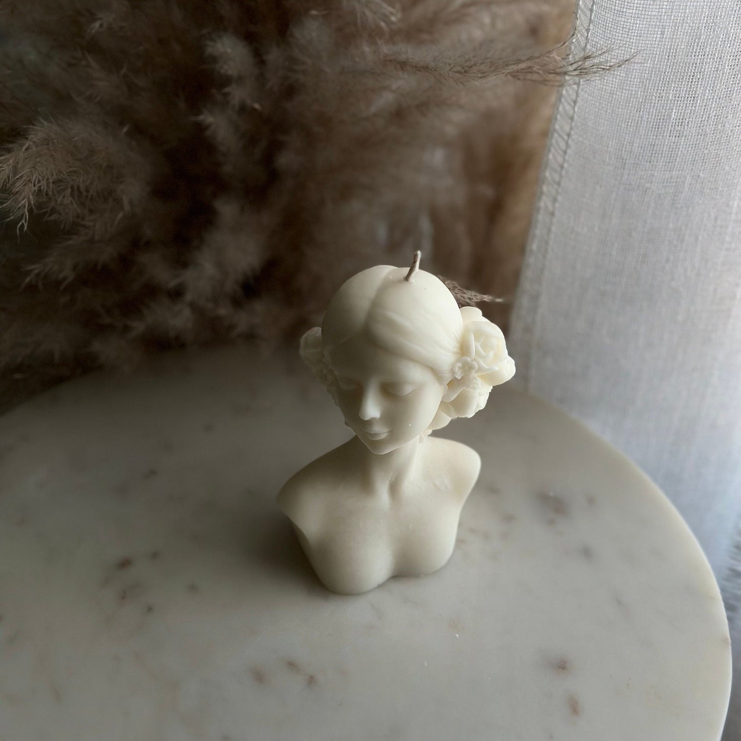 Girl with flowers candle, Soy wax candle, Birthday Gift, Women bust candle, Sculpture candle, Unique candle, Hand-poured, Anniversary gift