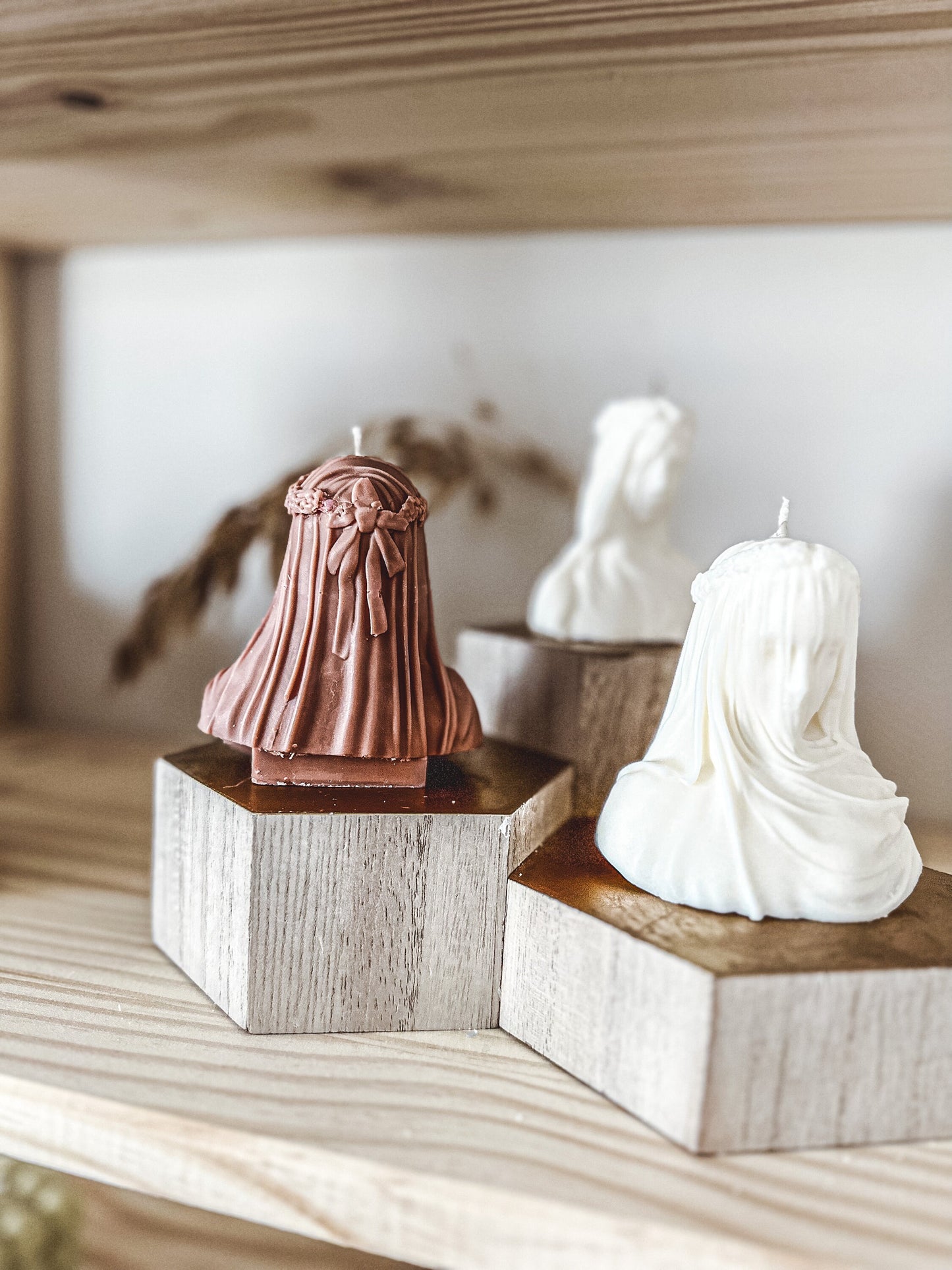 Veiled Lady, Hand-poured candles, Soy Wax Candle, Home Decor, Birthday Gift, Sculpture candles, Aroma candles, Halloween candles, Female bus